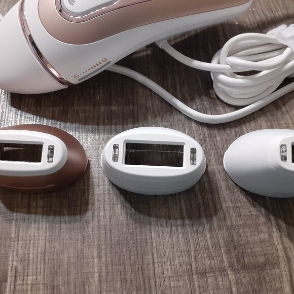 BRAUN SMART IPL SKIN IEXPERT PRO7AT HOME LASER HAIR REMOVAL REDUCTION. BRAND NEW - Picture 1 of 16